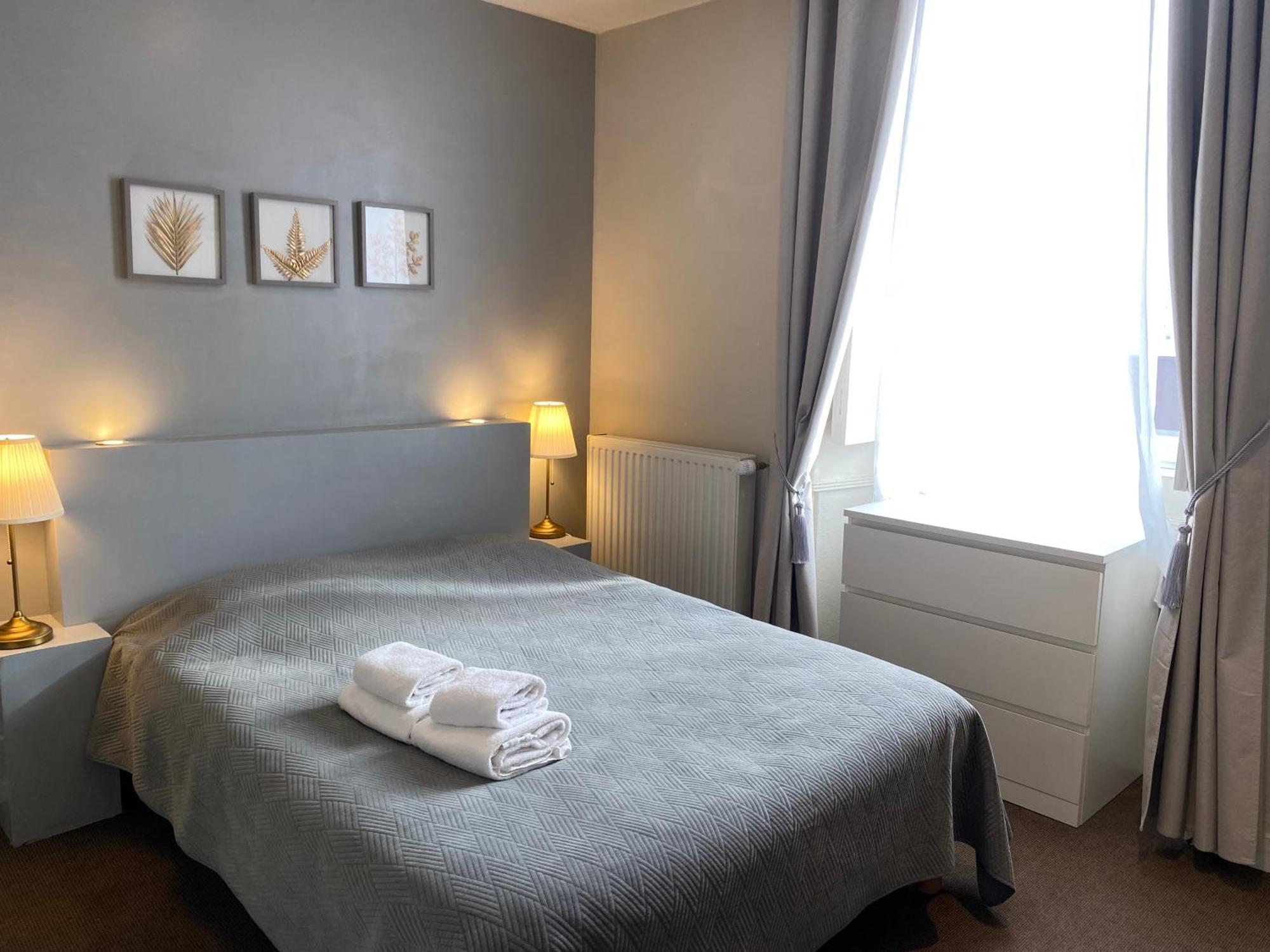 Hotel Saint Yves Nantes Exterior photo